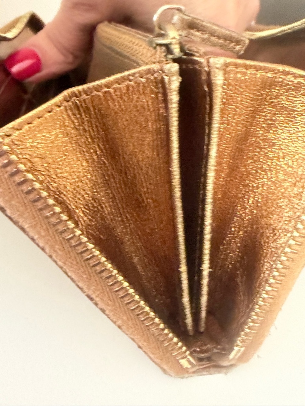 Fendi Vitello Logo Zip Around Wallet – Metallic Gold ✨ - Picture 11 of 14